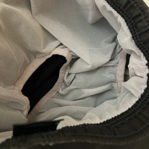 Little Trouble “Peachy” swim trunks (4-5) - Picture 6 of 8